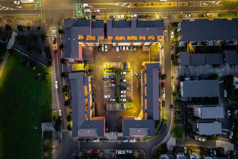 Photo of property in 203/160a Hobsonville Point Road, Hobsonville, Auckland, 0616