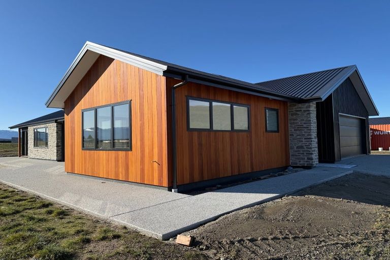 Photo of property in 31 Packer Road, Wanaka, 9382