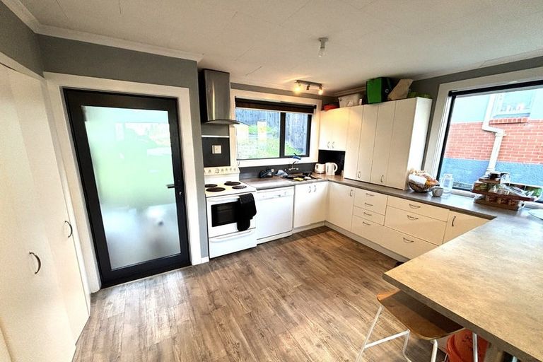 Photo of property in 21 Wakari Road, Halfway Bush, Dunedin, 9010