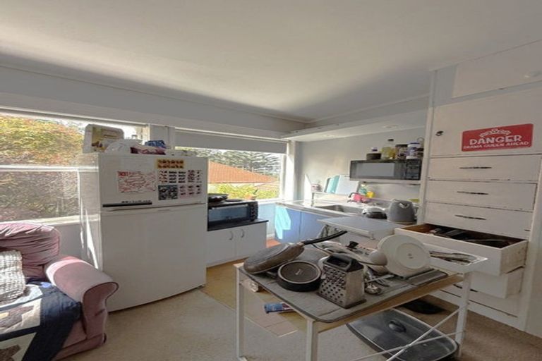 Photo of property in 5 Waiteata Road, Kelburn, Wellington, 6012