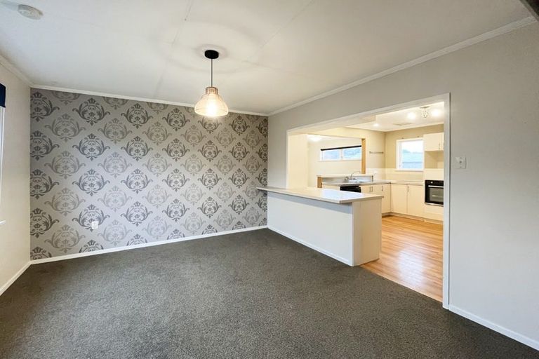 Photo of property in 9 Leslie Avenue, Cloverlea, Palmerston North, 4412