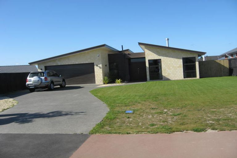 Photo of property in 52 Dryden Avenue, Rolleston, 7614