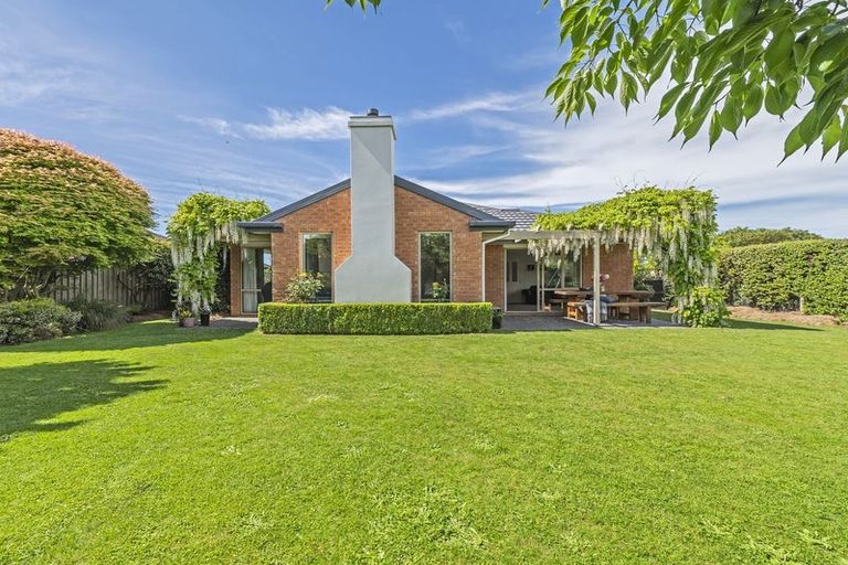 Photo of property in 18 Glenwood Drive, Prebbleton, 7604