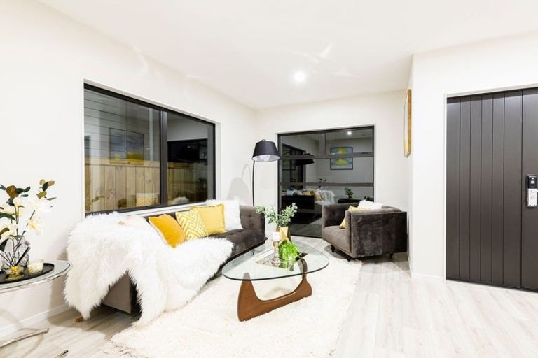 Photo of property in 53 Donegal Drive, Flat Bush, Auckland, 2019