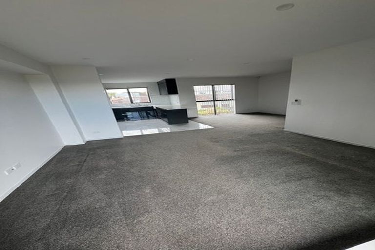 Photo of property in 110c Coronation Road, Papatoetoe, Auckland, 2025