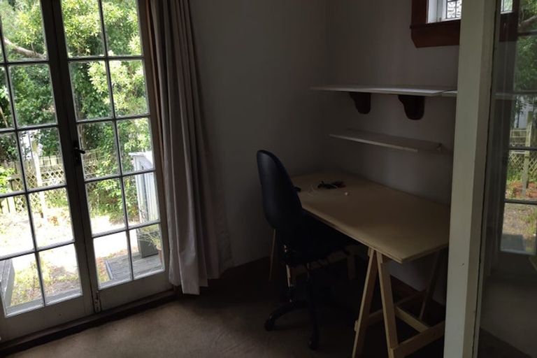 Photo of property in 197a Grant Road, Thorndon, Wellington, 6011