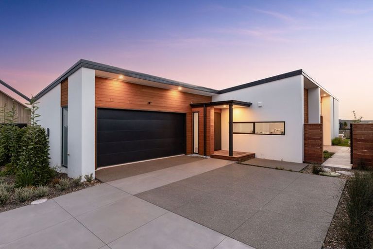 Photo of property in 10 Burkett Street, Marshland, Christchurch, 8051