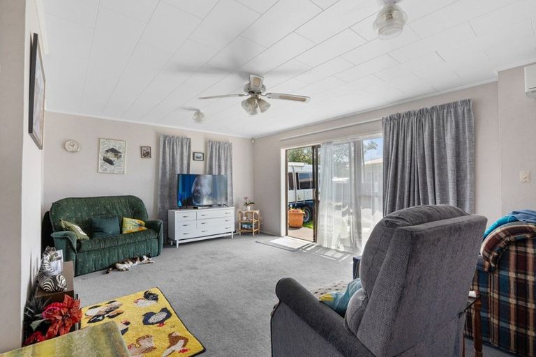 Photo of property in 4 Totara Crescent, Hawera, 4610