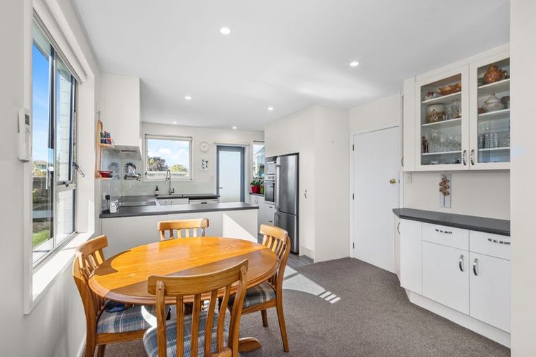 Photo of property in 1/4 Dilworth Street, Riccarton, Christchurch, 8011