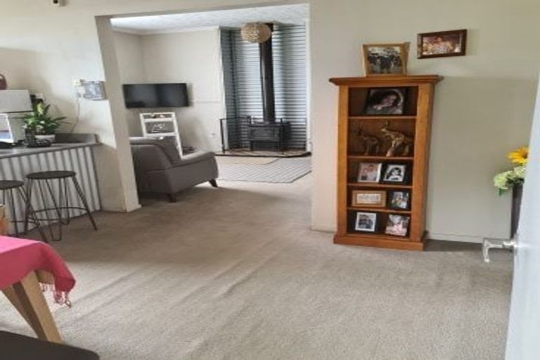 Photo of property in 136 Russell Street, Westport, 7825