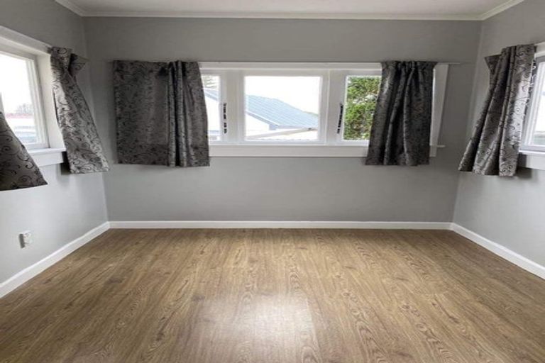 Photo of property in 1/19 Takanini Road, Takanini, 2112