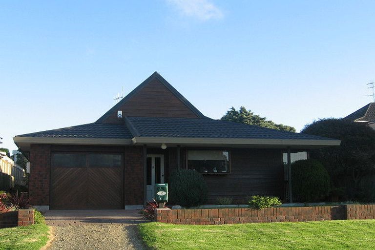 Photo of property in 10b Nathan Avenue, Paraparaumu Beach, Paraparaumu, 5032