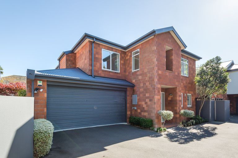 Photo of property in 31 Eversleigh Street, St Albans, Christchurch, 8014