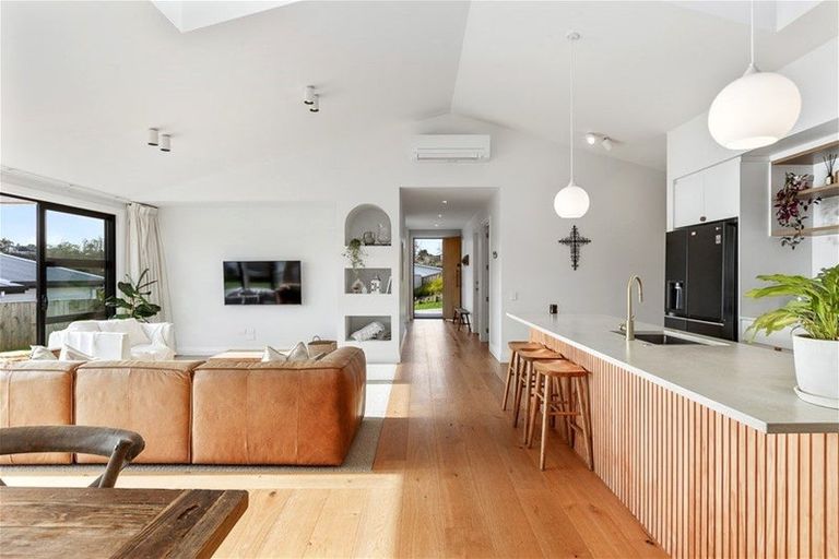 Photo of property in 19 Hikuwai Lane, Warkworth, 0910