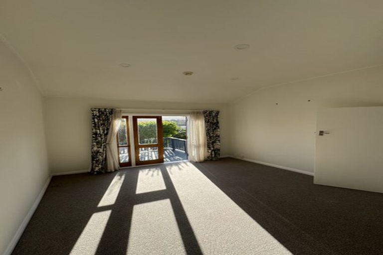 Photo of property in 17 Fernhill Terrace, Wadestown, Wellington, 6012