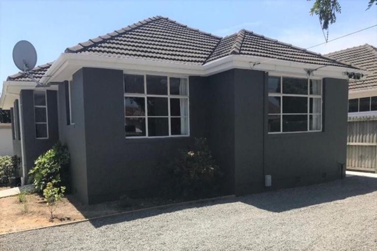 Photo of property in 61 Acacia Avenue, Upper Riccarton, Christchurch, 8041