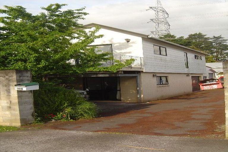Photo of property in 108 Portage Road, New Lynn, Auckland, 0600