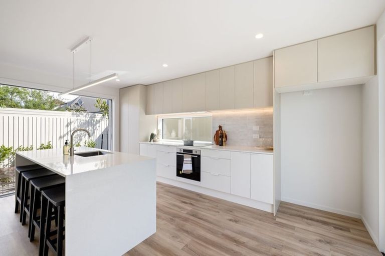 Photo of property in 3/499 Durham Street North, St Albans, Christchurch, 8014