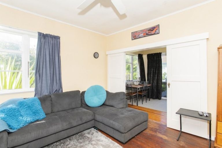 Photo of property in 16 Townley Street, Te Hapara, Gisborne, 4010