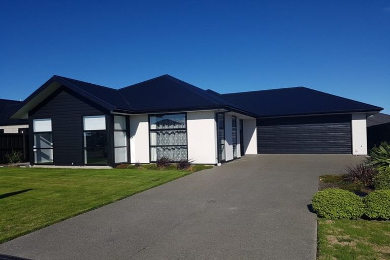 Photo of property in 93 Ledbury Drive, Rolleston, 7615