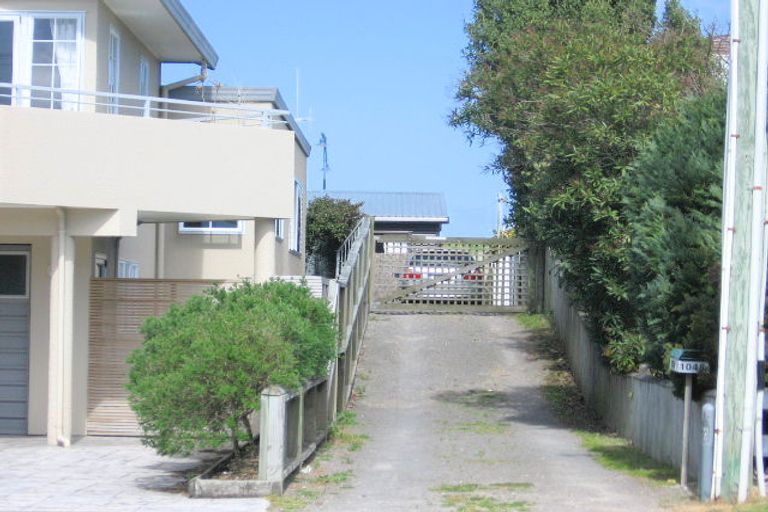 Photo of property in 1048b Papamoa Beach Road, Papamoa Beach, Papamoa, 3118
