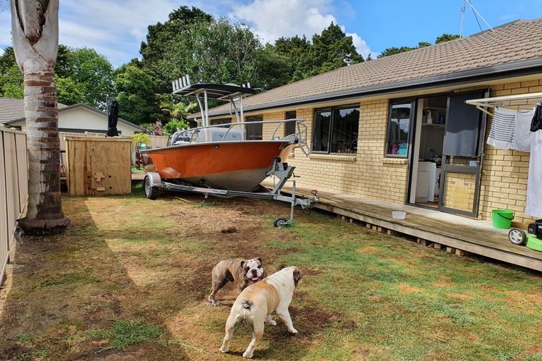 Photo of property in 28 Lochiel Place, Te Kamo, Whangarei, 0112