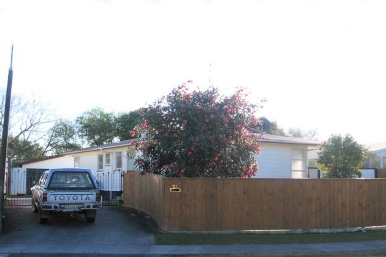 Photo of property in 21 Tanekaha Place, Pukete, Hamilton, 3200