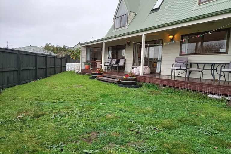 Photo of property in 10 O'connor Drive, Pukekohe, 2120