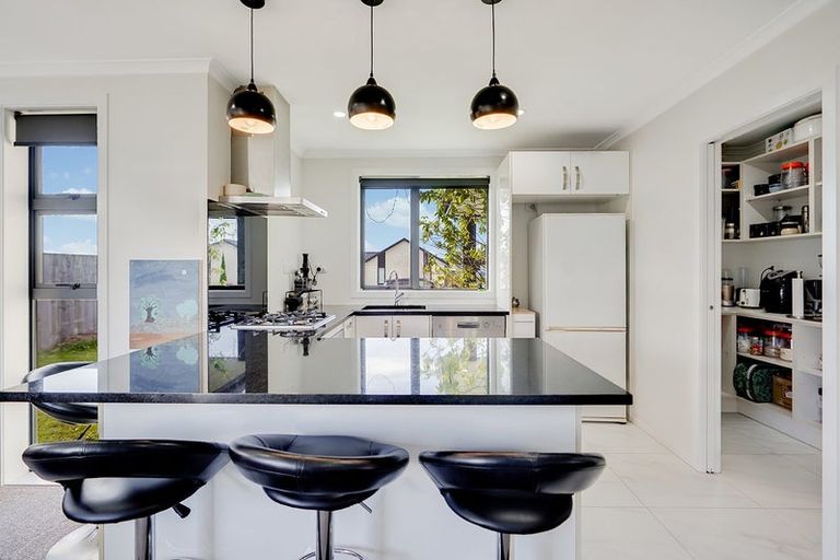 Photo of property in 22 Inuwai Street, Glenview, Hamilton, 3206