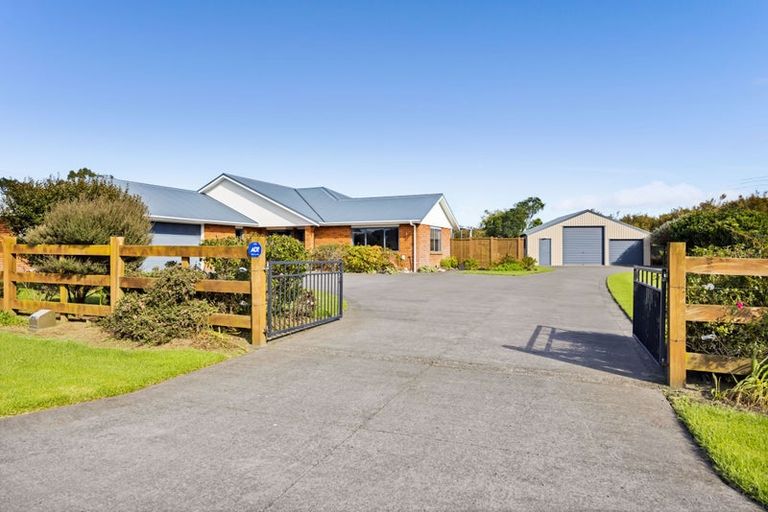 Photo of property in 270 Smart Road, Hillsborough, New Plymouth, 4372