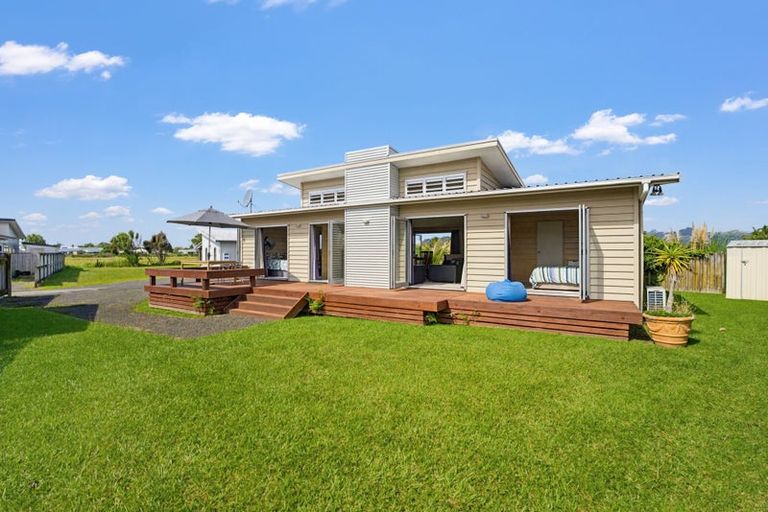 Photo of property in 42 Carina Way, Whitianga, 3510