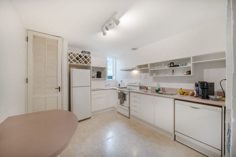 Photo of property in 141j Churton Drive, Churton Park, Wellington, 6037
