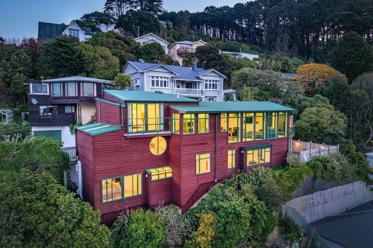 Photo of property in 72a Duncan Terrace, Kilbirnie, Wellington, 6022