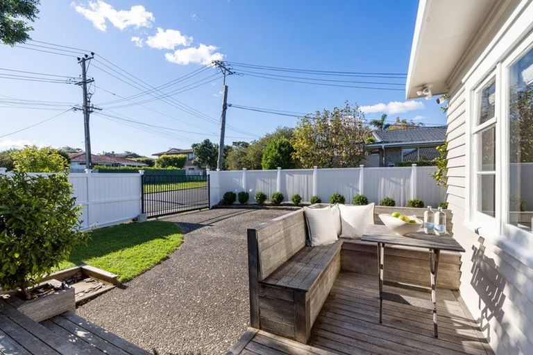 Photo of property in 3/6 Harley Road, Hauraki, Auckland, 0622
