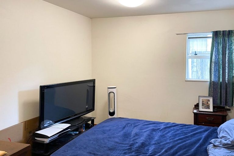 Photo of property in 223 Ferry Road, Waltham, Christchurch, 8011