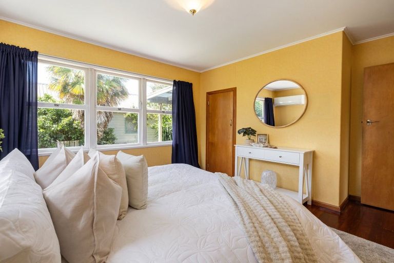 Photo of property in 3 Baverstock Road, Nawton, Hamilton, 3200