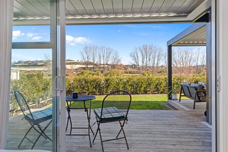 Photo of property in 74 Saint Pauls Drive, Brookfield, Tauranga, 3110