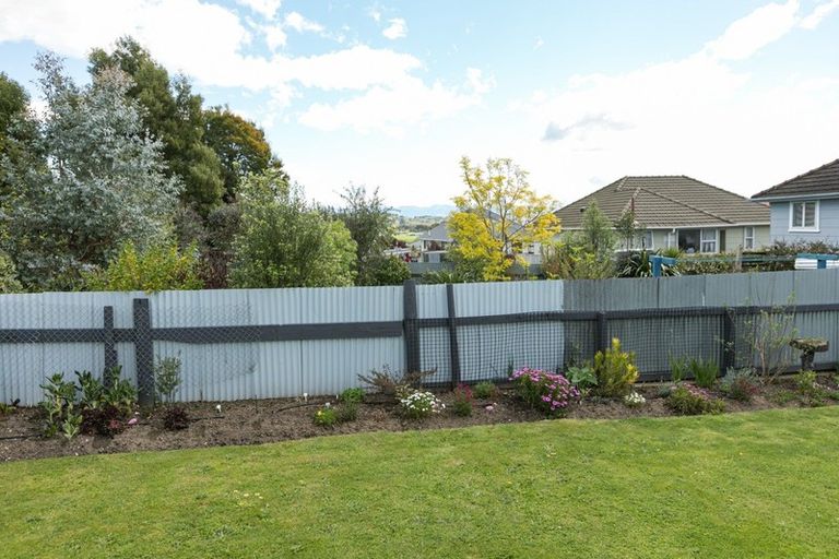 Photo of property in 11 Savage Crescent, Waipukurau, 4200