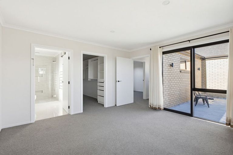 Photo of property in 21 Wilkin Road, Woodend, 7610