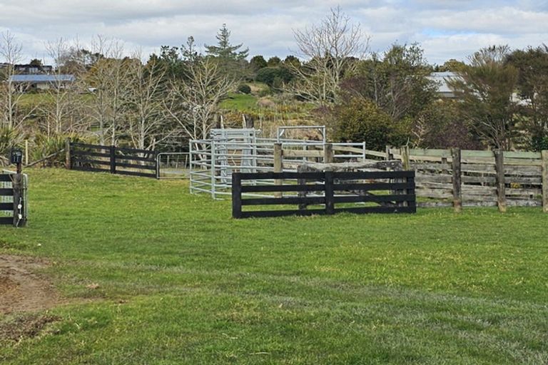 Photo of property in 113c Marua Road, Hikurangi, 0181