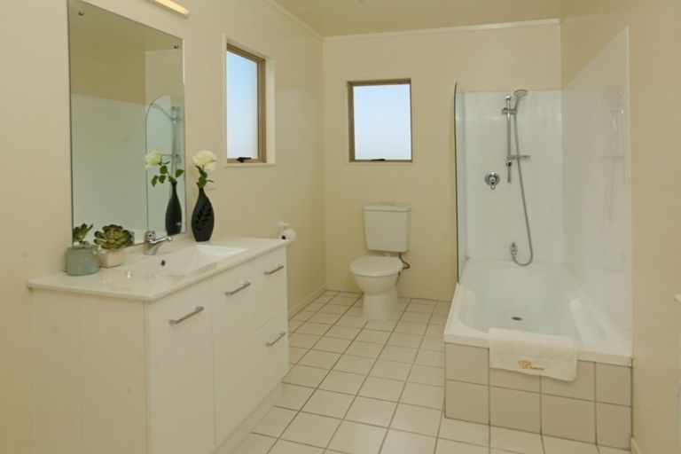 Photo of property in 133 Metcalfe Road, Ranui, Auckland, 0612