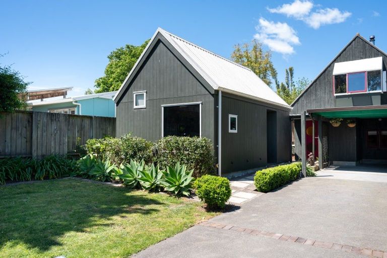 Photo of property in 20 Pipi Street, Te Awanga, 4102