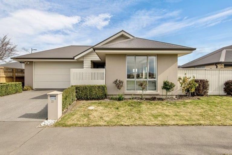 Photo of property in 21 Ishwar Ganda Boulevard, Halswell, Christchurch, 8025