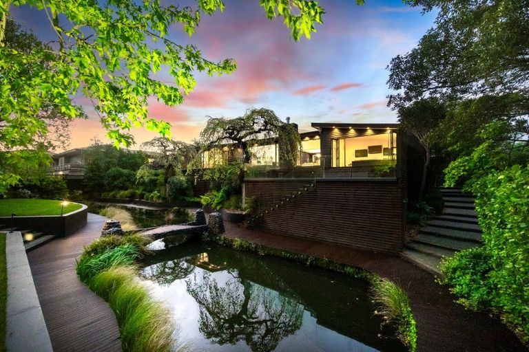 Photo of property in 27a Phoenix Avenue, Hokowhitu, Palmerston North, 4410