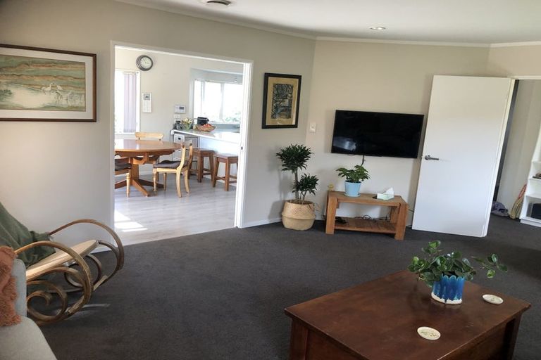 Photo of property in 1 Glenburn Place, Nawton, Hamilton, 3200