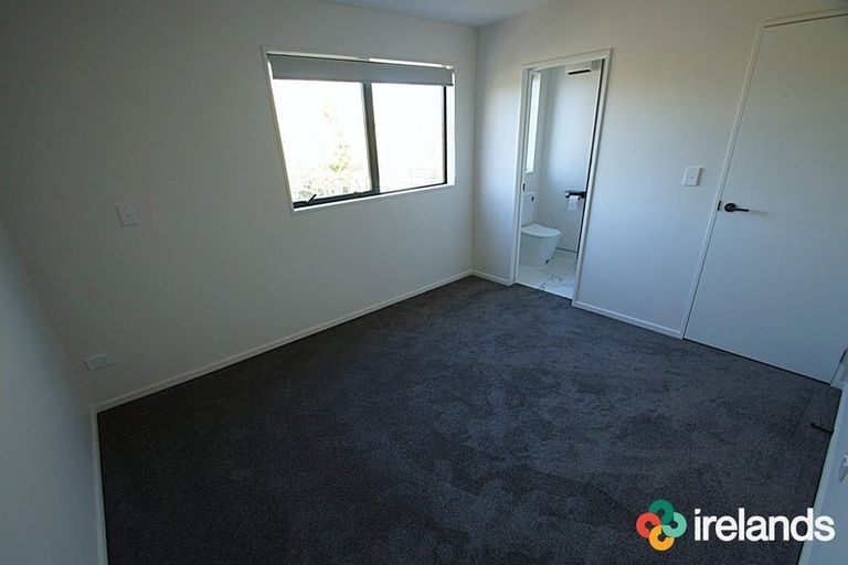 Photo of property in 2/32 Cross Street, Phillipstown, Christchurch, 8011