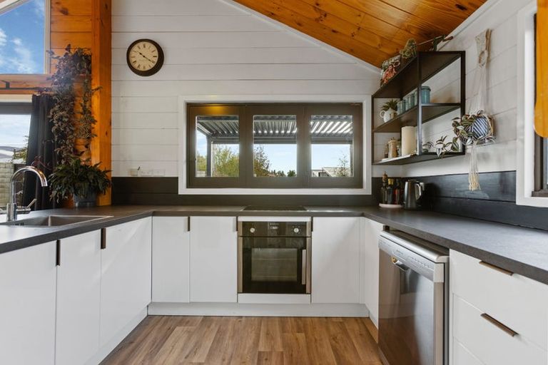 Photo of property in 12 Orient Street, Cromwell, 9310