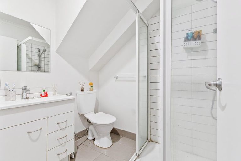 Photo of property in St Claire Village, 27/172 Mcleod Road, Te Atatu South, Auckland, 0610