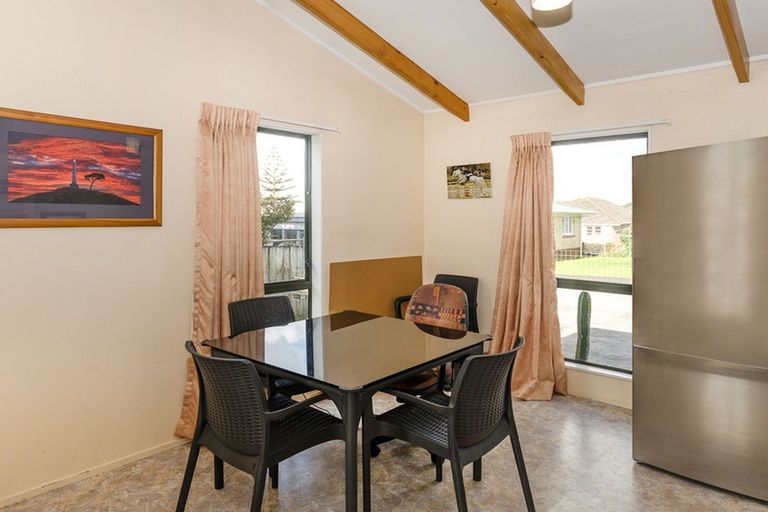 Photo of property in 44a Paerata Road, Pukekohe, 2120