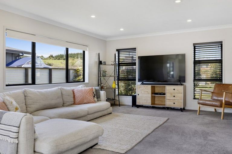 Photo of property in 15 Windsor Street, Richmond Heights, Taupo, 3330